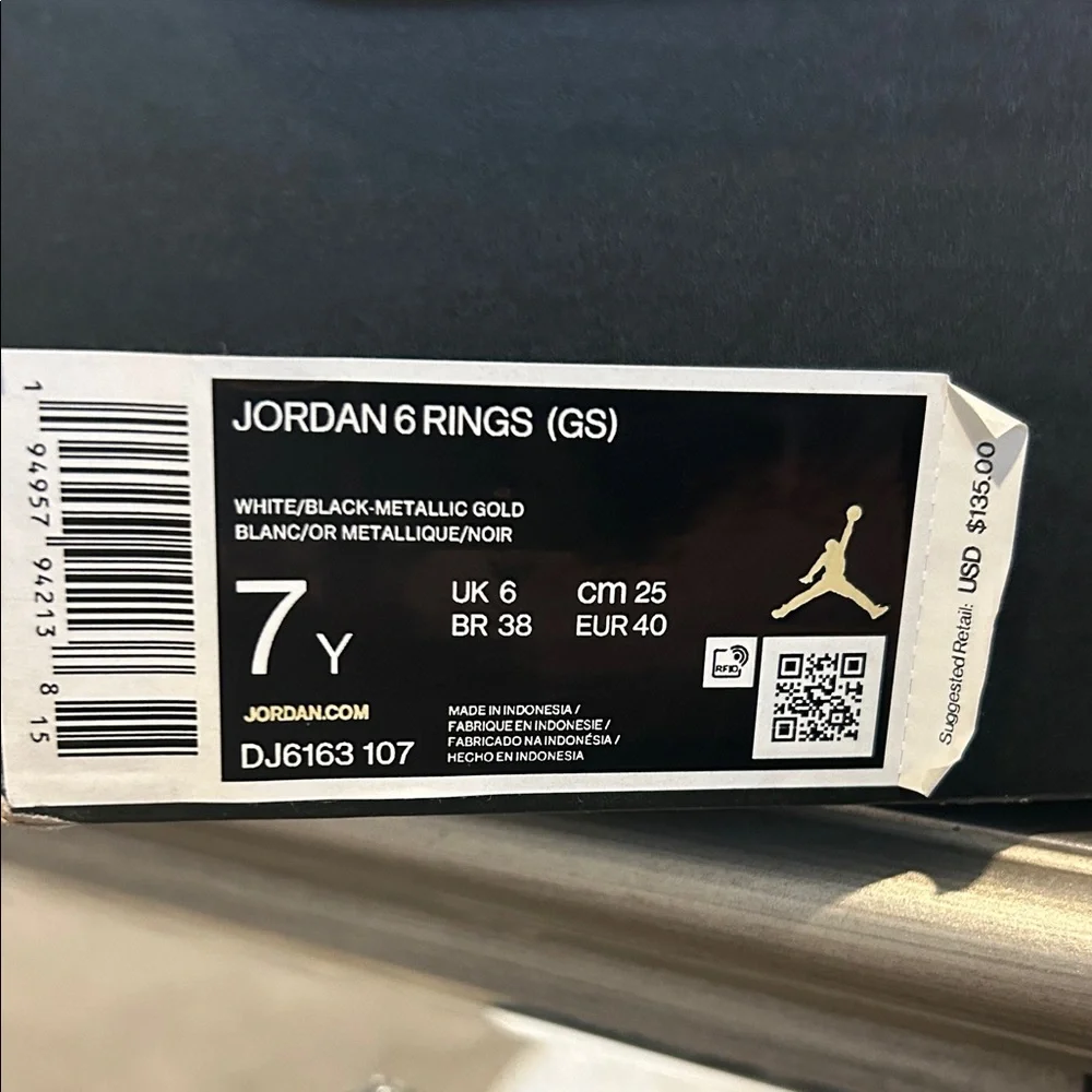 Jordan 6 Rings 7Y White and‎ Black  Metalic Gold Sneakers